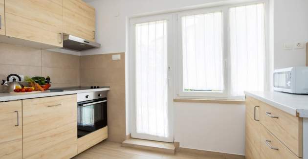 Apartment Andjelko – Sea View, 60 m from Sea