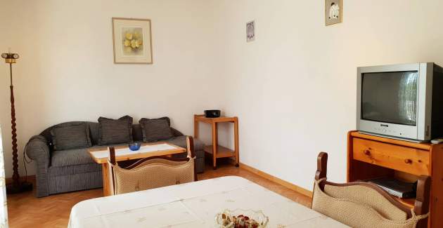 Apartment Bijelic A4 – Balcony