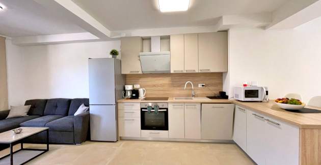 Luxury Apartment Bonum 2 – 130 m from the Sea