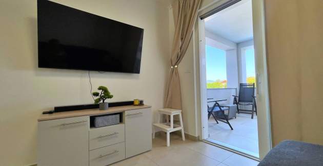 Luxury Apartment Bonum 2 – 130 m from the Sea