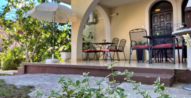 Apartment Brebric 2 – 500 m from the Sea