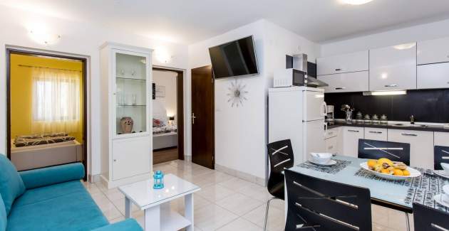 Apartment Zeljko A4 with Pool &Terrace