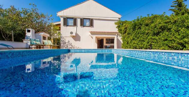 Apartment Zeljko A4 with Pool &Terrace