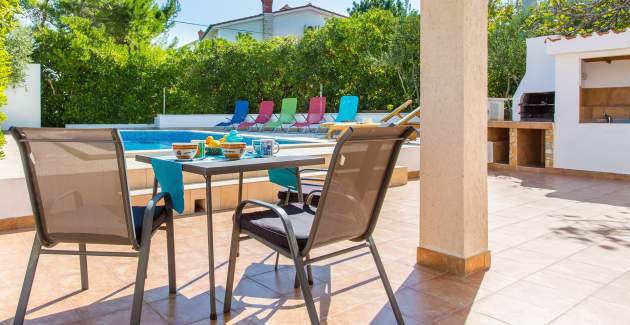 Apartment Zeljko A2 with Pool