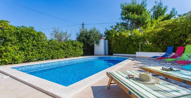 Apartment Zeljko A2 with Pool