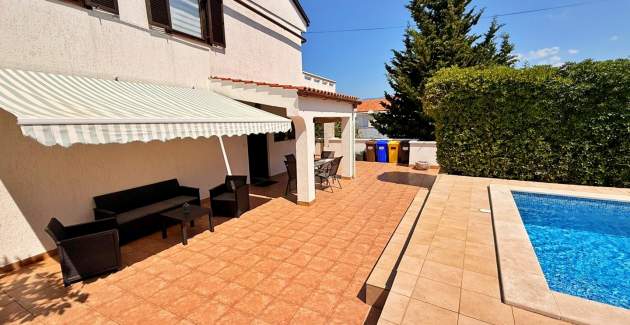 Apartment Zeljko A2 with Pool
