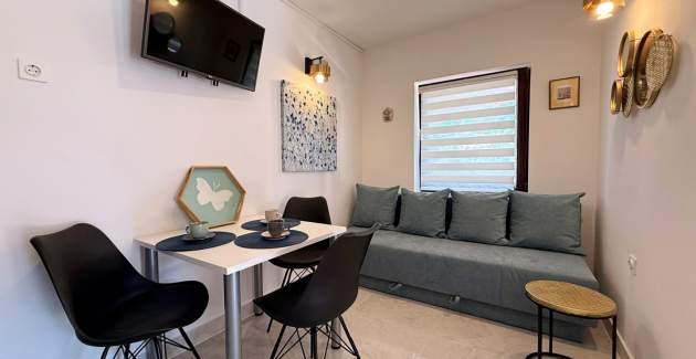 Apartment Zeljko A2 with Pool