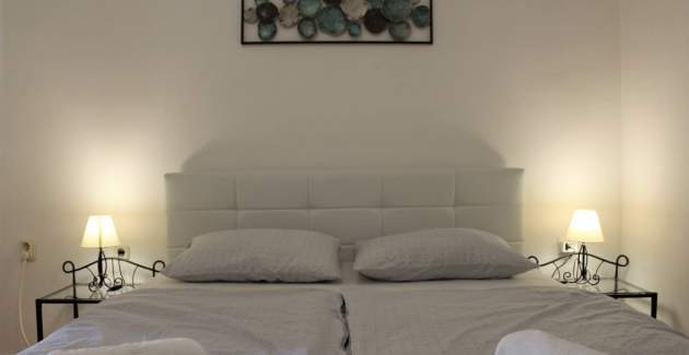 Apartment Zeljko A2 with Pool