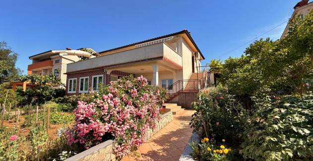 Apartment Dragica A2 – Sea View and Balcony