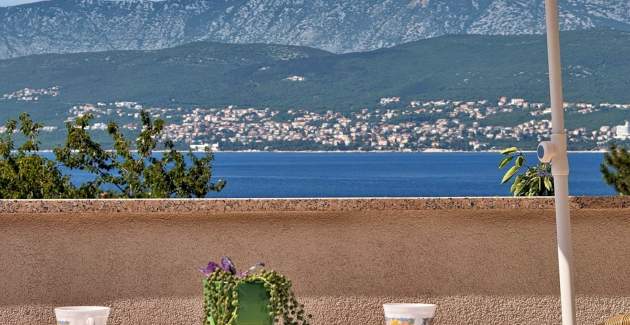 Apartment Dragica A2 – Sea View and Balcony