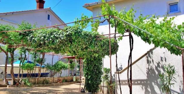 Apartment Dragica A2 – Sea View and Balcony