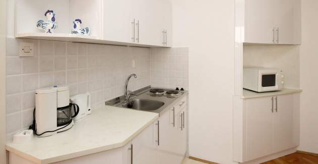 Apartment Dragica A2 – Sea View and Balcony