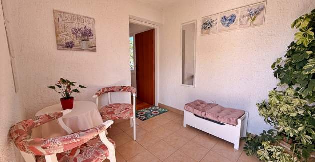 Apartment Dragica A2 – Sea View and Balcony