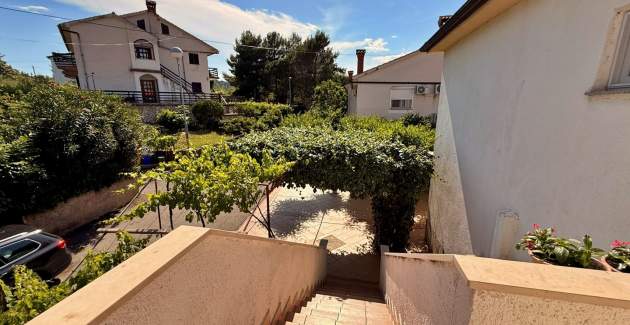 Apartment Dragica A2 – Sea View and Balcony