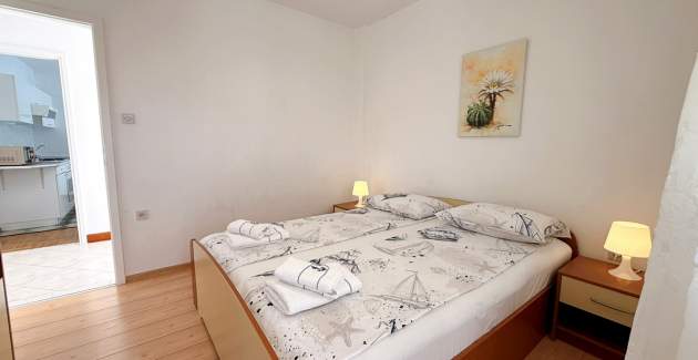 Apartment Dragica A4 – Sea View and Balcony