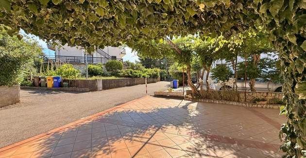 Apartment Dragica A4 – Sea View and Balcony