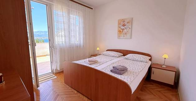 Apartment Dragica A4 – Sea View and Balcony