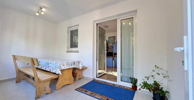 Apartment Gordana – 270 m from the Sea