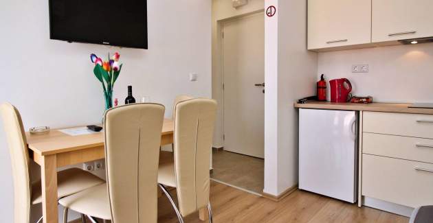 Apartment Ivo 1 – Meerblick und Balkon