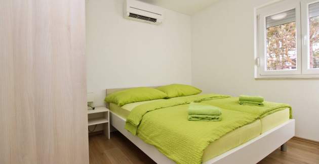 Appartamento Ivo 2 – Vista mare, vicino alla spiaggia