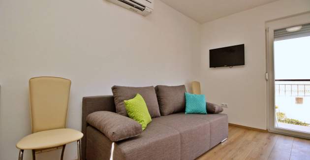 Appartamento Ivo 2 – Vista mare, vicino alla spiaggia