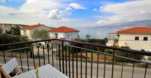 Appartamento Ivo 2 – Vista mare, vicino alla spiaggia