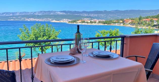 Apartment Koraljka 1 – Sea View