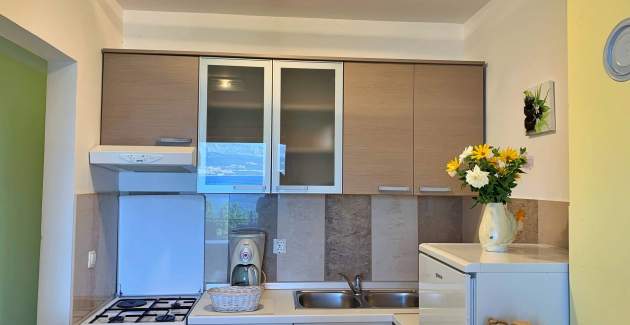 Apartment Koraljka 1 – Sea View