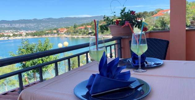 Apartment Koraljka 3 – Meerblick