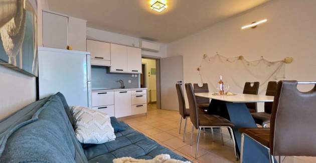 Appartamento Neptun 1 – Vista mare, 20 m dal mare