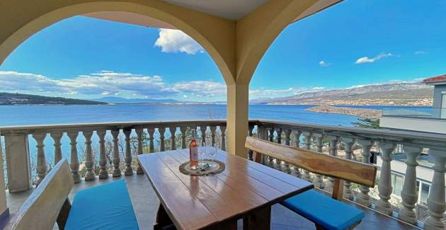 Apartment Neptun 2 – Sea View, 20 m from Sea