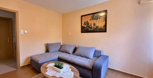 Apartment Nevenka 1 – Sea View, 70 m from Sea
