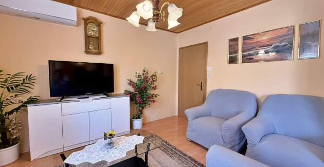 Apartment Nevenka 3 – Sea View, 70 m from Sea
