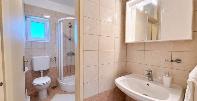 Apartman Nevenka P. – pogled more, 130 m od mora