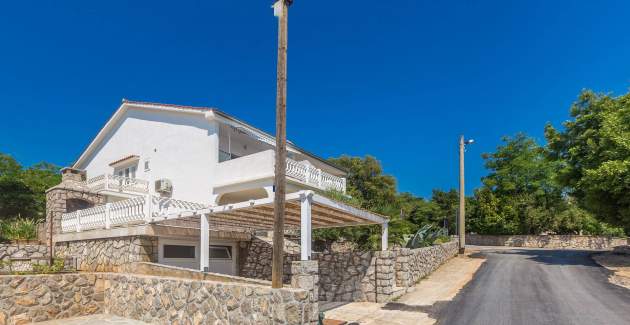 Apartman Presker – pogled more i balkon