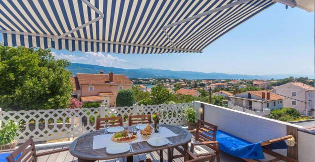 Apartman Presker – pogled more i balkon
