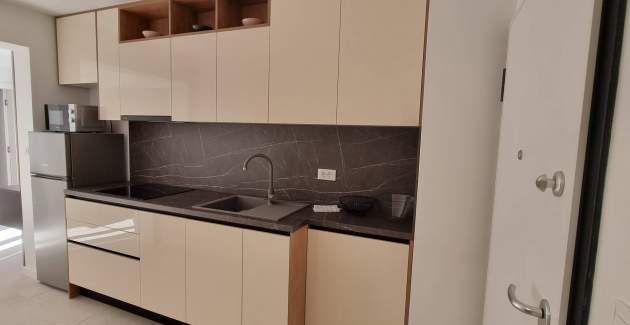 Appartamento Punta Silo B3 – piscina e vista mare