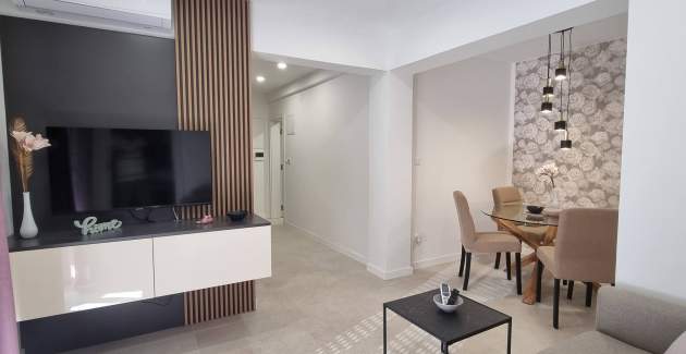 Appartamento Punta Silo B3 – piscina e vista mare