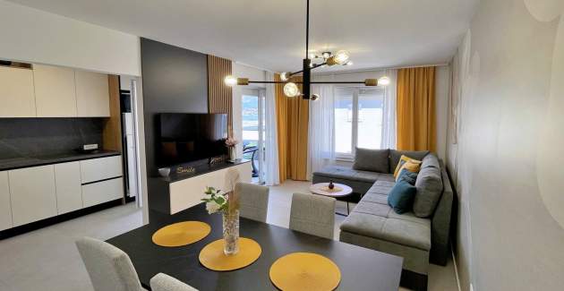 Appartamento Punta Silo A10 – piscina e vista mare