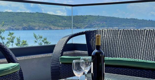 Appartamento Punta Silo A9 – piscina e vista mare