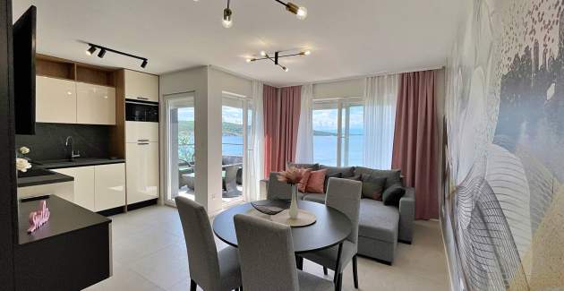 Appartamento Punta Silo A9 – piscina e vista mare