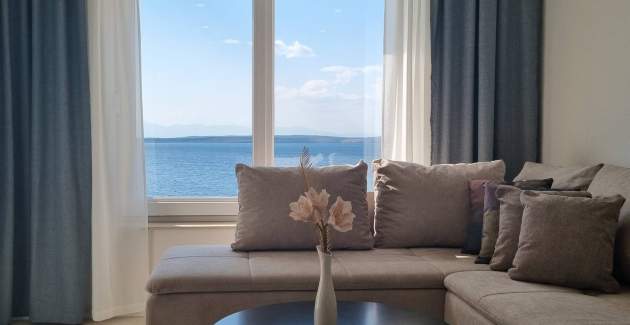 Appartamento Punta Silo B8 – piscina e vista mare