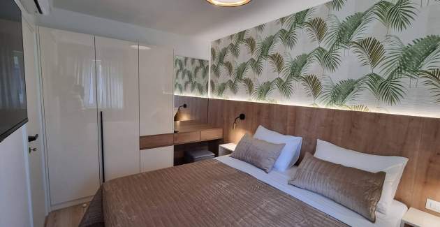 Appartamento Punta Silo B8 – piscina e vista mare