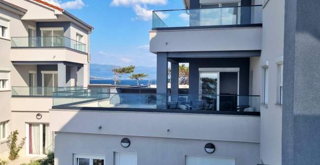 Appartamento Punta Silo A7 – piscina e vista mare