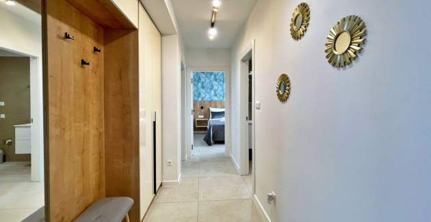 Appartamento Punta Silo A7 – piscina e vista mare