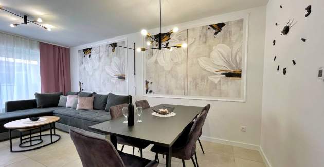 Appartamento Punta Silo A7 – piscina e vista mare