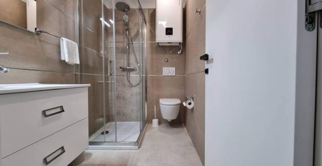 Monolocale Punta Silo A4 – Piscina e vista mare