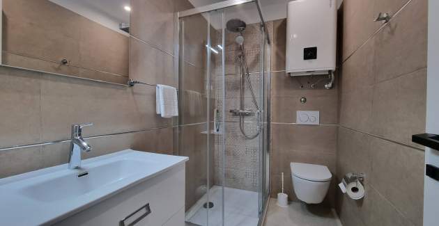 Monolocale Punta Silo A4 – Piscina e vista mare