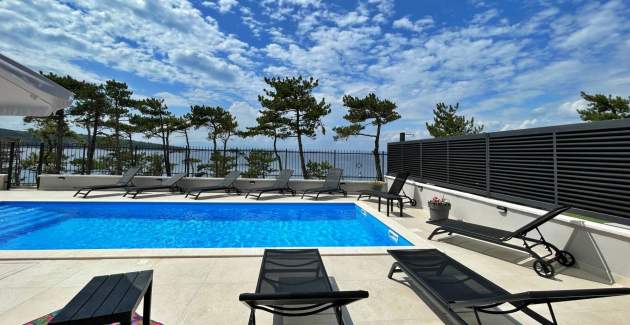 Appartamento Punta Silo B1 – piscina e vista mare