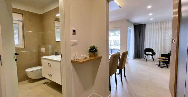 Appartamento Punta Silo B1 – piscina e vista mare